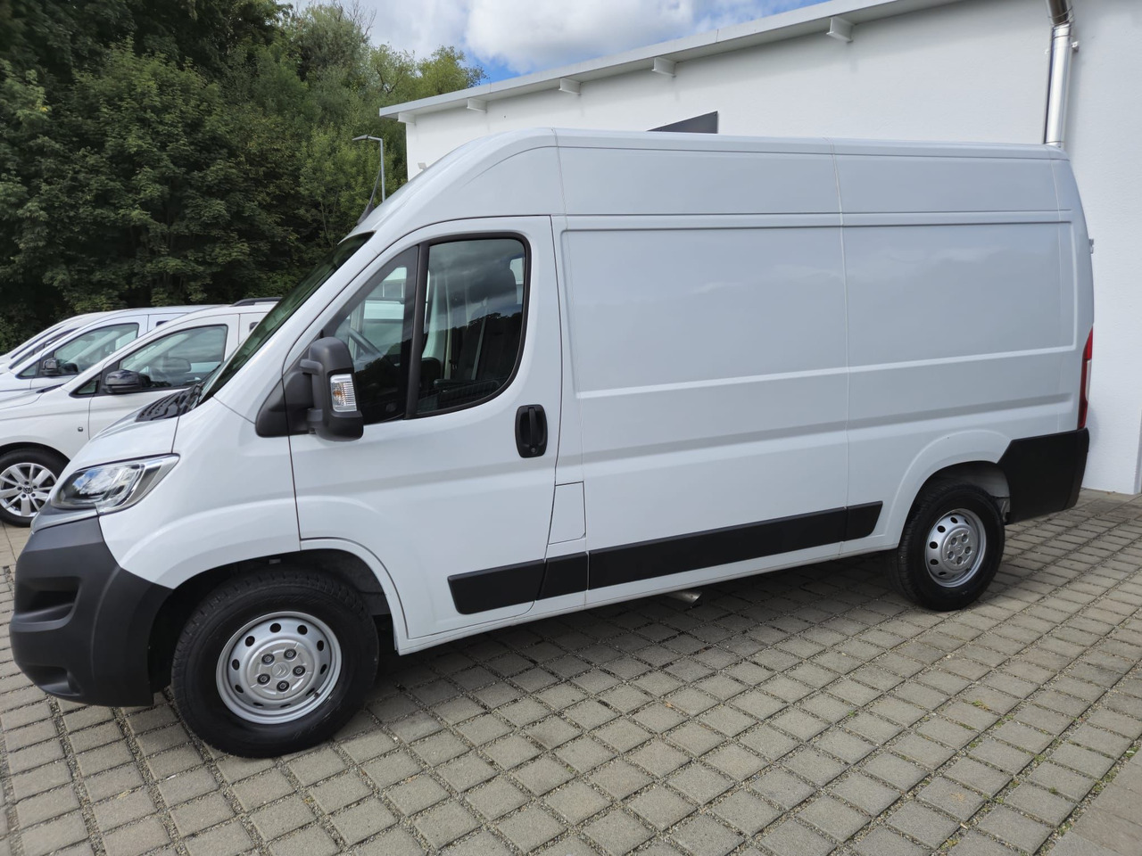 Citroën Jumper 35 L2H2 AppleCarplay/Klima/Kamera/uvm. - Panel van: picture 3 Citroën Jumper 35 L2H2 AppleCarplay/Klima/Kamera/uvm. - Panel van: picture 3