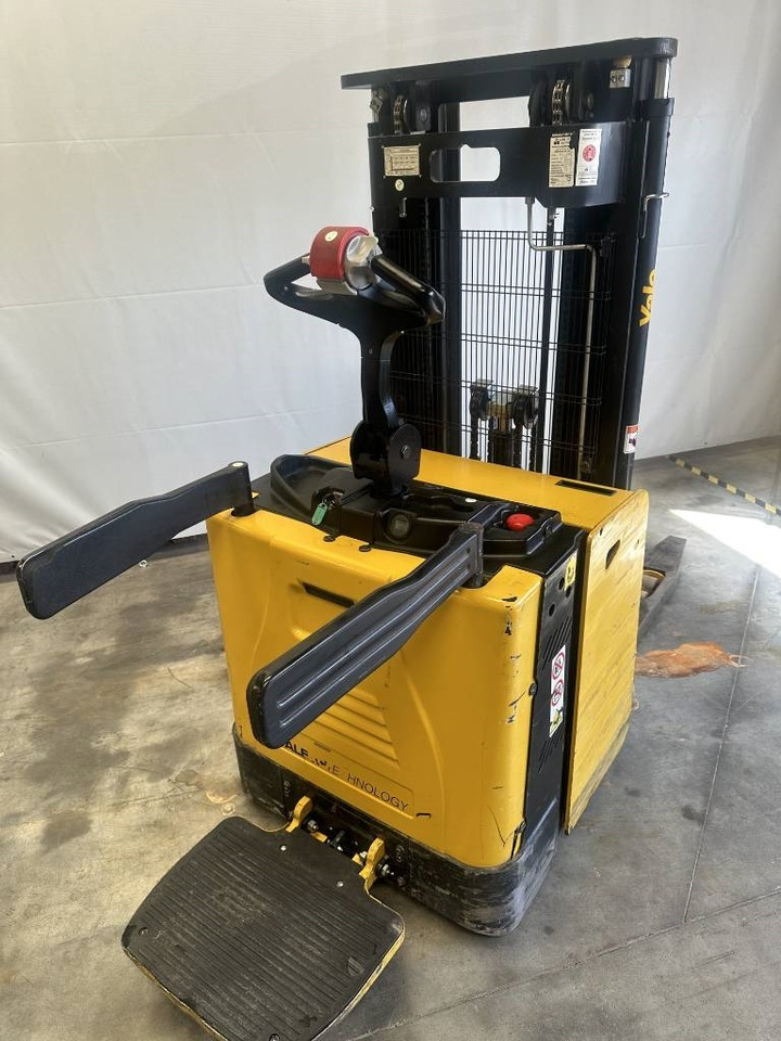 Stacker Yale ms15: picture 8