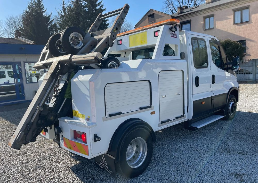Iveco Daily 70C17 Pomoc drogowa Holownik 2017r - Tow truck: picture 5 Iveco Daily 70C17 Pomoc drogowa Holownik 2017r - Tow truck: picture 5