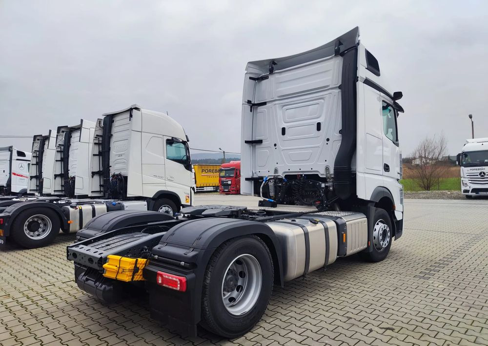 Mercedes-Benz ACTROS 1848 - Tractor unit: picture 5 Mercedes-Benz ACTROS 1848 - Tractor unit: picture 5