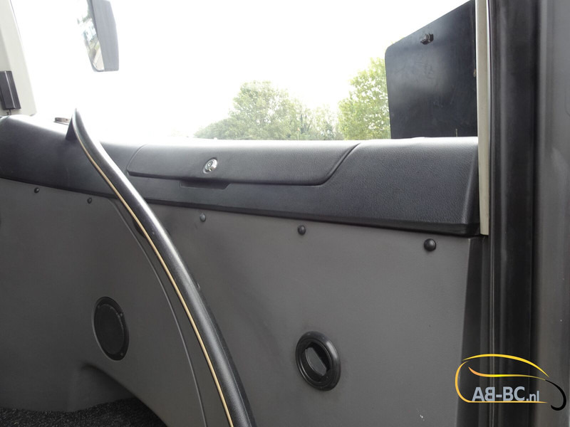 Scania Higer Touring HD, 54 Seats +Lift, Euro 6 - Coach: picture 3 Scania Higer Touring HD, 54 Seats +Lift, Euro 6 - Coach: picture 3