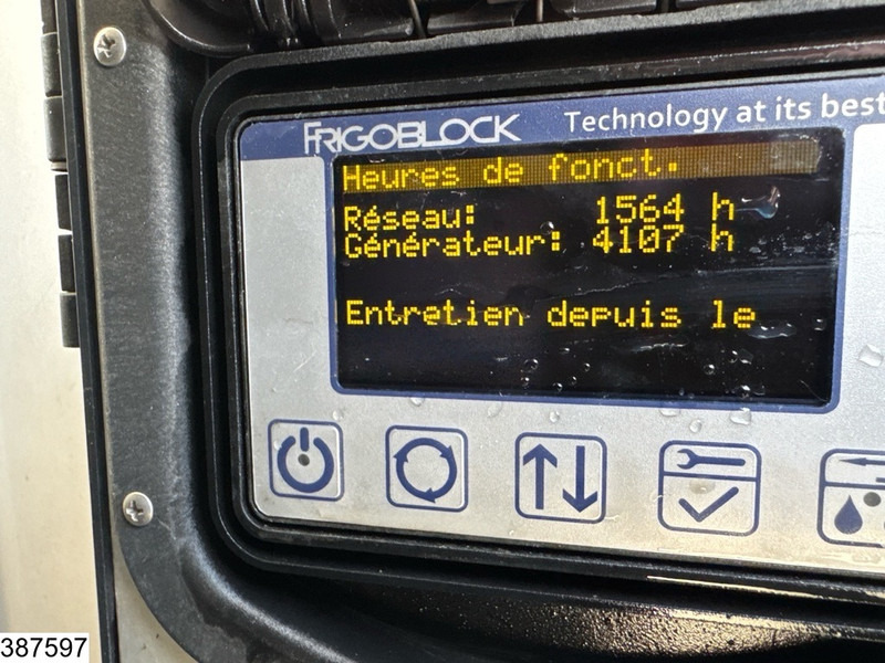 Refrigerator truck Iveco Stralis 330 CNG CNG, EURO 6, Retarder, Manual: picture 7