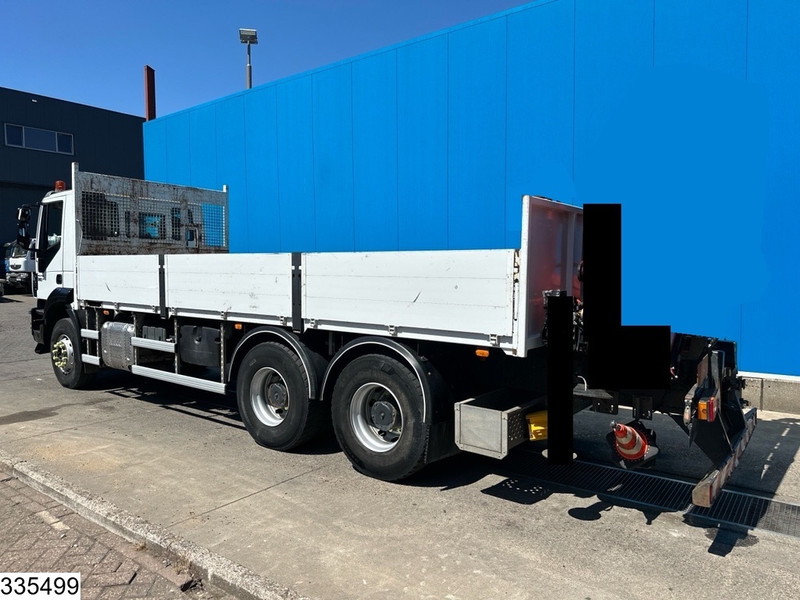 Iveco Trakker 360 6X4, EURO 6, Steel suspension - Dropside/ Flatbed truck: picture 4 Iveco Trakker 360 6X4, EURO 6, Steel suspension - Dropside/ Flatbed truck: picture 4