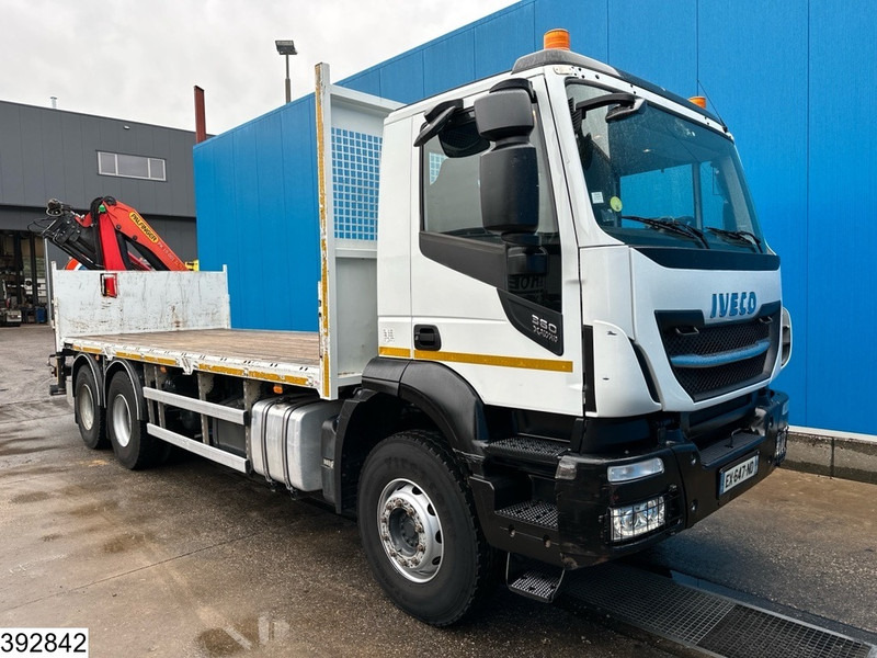 Iveco X-Way 360 6x4, EURO 6. Palfinger, Remote - Dropside/ Flatbed truck, Crane truck: picture 3 Iveco X-Way 360 6x4, EURO 6. Palfinger, Remote - Dropside/ Flatbed truck, Crane truck: picture 3