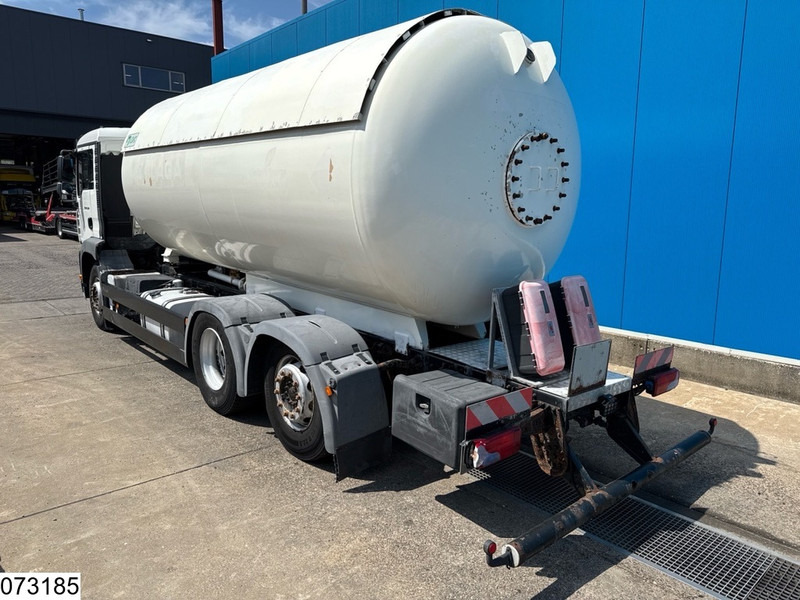 MAN TGA 26 310 6X2, 22070 Liter, PTO - Tank truck: picture 4 MAN TGA 26 310 6X2, 22070 Liter, PTO - Tank truck: picture 4
