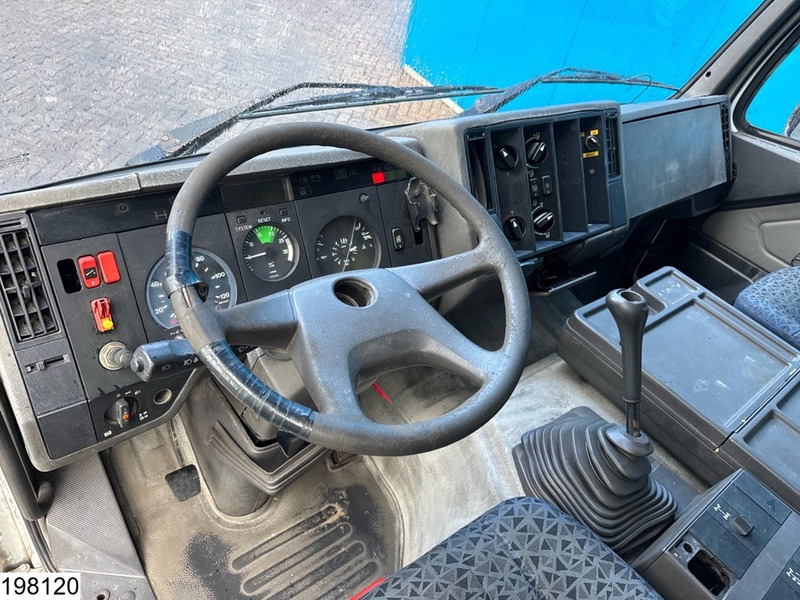 Mercedes-Benz 1820 15375 Liter, LPG GPL, Gastank, Steel suspension - Tank truck: picture 5 Mercedes-Benz 1820 15375 Liter, LPG GPL, Gastank, Steel suspension - Tank truck: picture 5