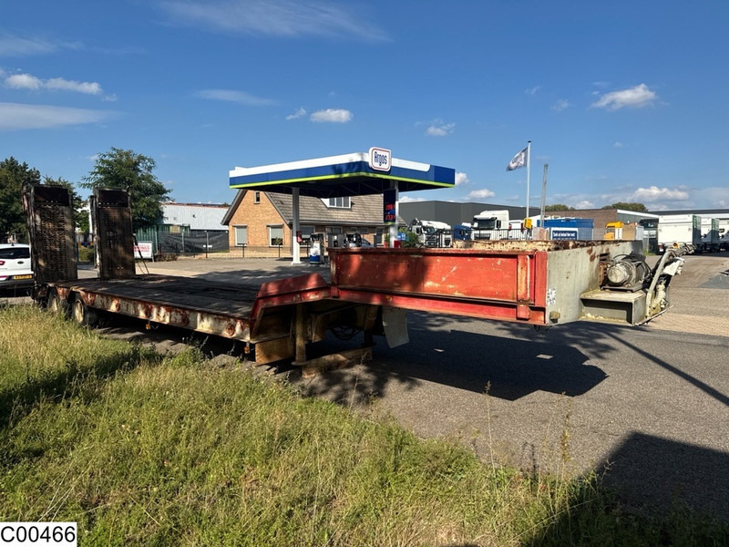 ROBUSTE semie 38.000 KG - Low loader semi-trailer: picture 4 ROBUSTE semie 38.000 KG - Low loader semi-trailer: picture 4