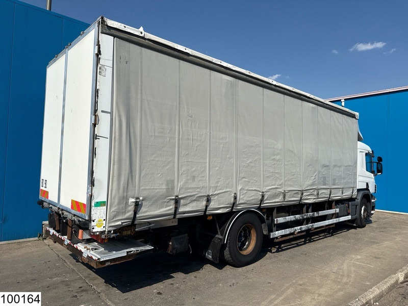 Scania P 270 EURO 3, 3p, Dhollandia - Curtainsider truck: picture 3 Scania P 270 EURO 3, 3p, Dhollandia - Curtainsider truck: picture 3