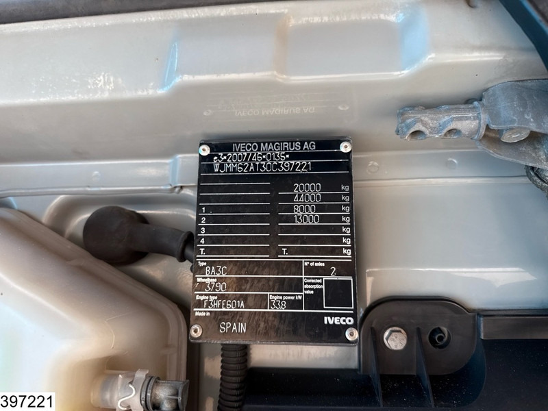 Tractor unit Iveco Stralis 460 EURO 6, LNG, Retarder: picture 9