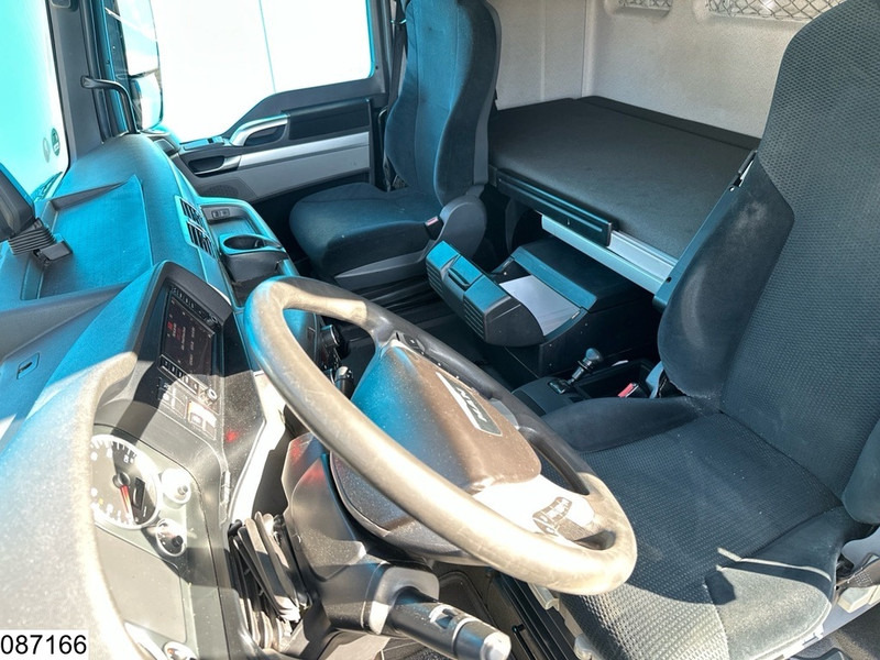 Tractor unit MAN TGX 24 460 6X2, EURO 6: picture 9