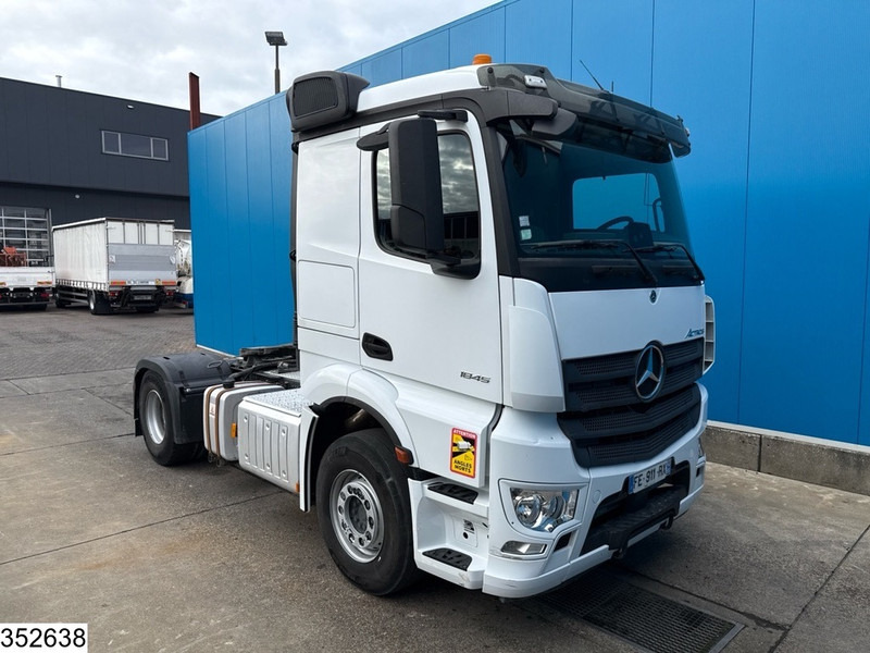Mercedes-Benz Actros 1845 EURO 6, Hydraulic - Tractor unit: picture 3 Mercedes-Benz Actros 1845 EURO 6, Hydraulic - Tractor unit: picture 3