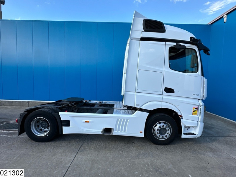 Tractor unit Mercedes-Benz Actros 1845 EURO 6, Mirrorcams, Standairco: picture 12