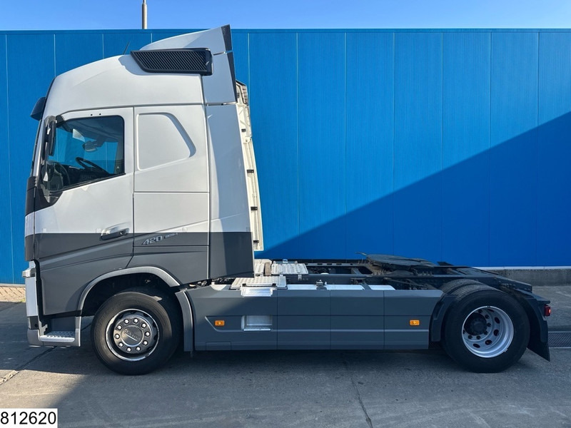 Tractor unit Volvo FH 420 EURO 6: picture 11