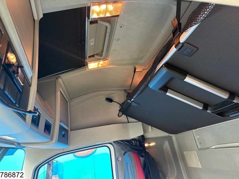 Tractor unit Volvo FH 420 EURO 6: picture 8