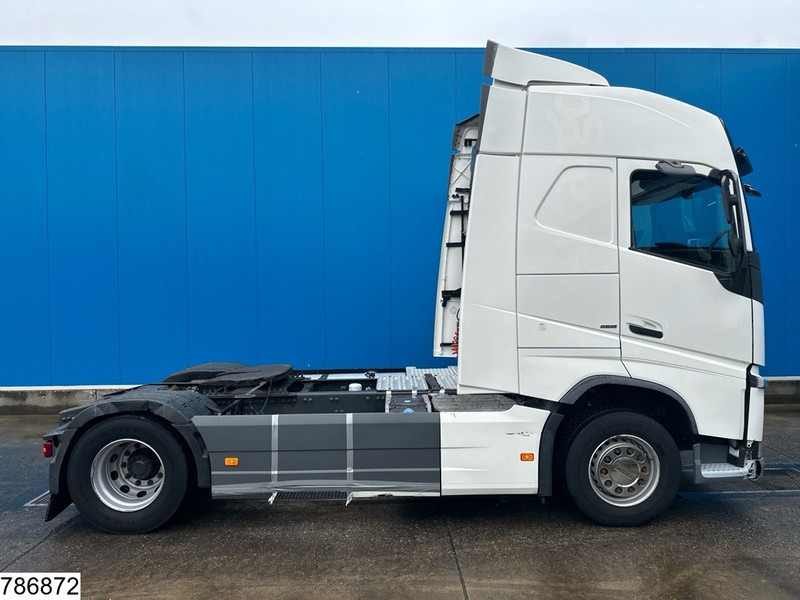 Tractor unit Volvo FH 420 EURO 6: picture 12