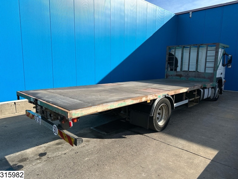 Volvo FM 280 EURO 3, Manual transmission - Dropside/ Flatbed truck: picture 2 Volvo FM 280 EURO 3, Manual transmission - Dropside/ Flatbed truck: picture 2
