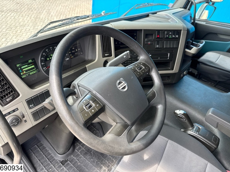 Volvo FM 330 EURO 6, BDF - Container transporter/ Swap body truck: picture 5 Volvo FM 330 EURO 6, BDF - Container transporter/ Swap body truck: picture 5