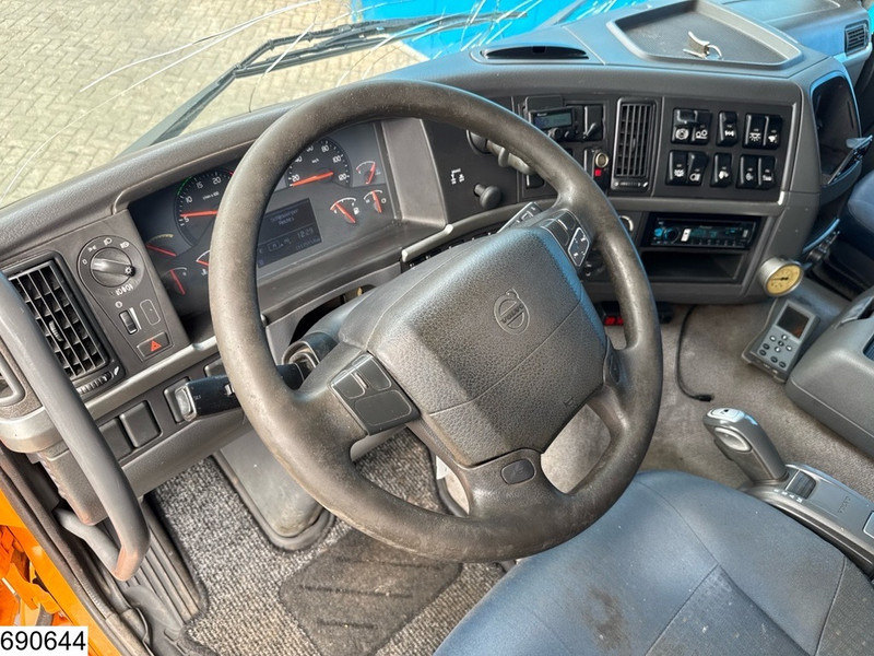 Volvo FM 420 8X2, EURO 5, HYVA - Tipper: picture 5 Volvo FM 420 8X2, EURO 5, HYVA - Tipper: picture 5