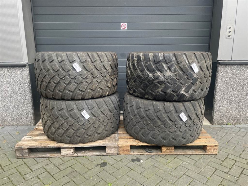 Ahlmann AS900-LEAO 560/45R22.5-Tire/Reifen/Band - Wheels and tires for Construction machinery: picture 1 Ahlmann AS900-LEAO 560/45R22.5-Tire/Reifen/Band - Wheels and tires for Construction machinery: picture 1