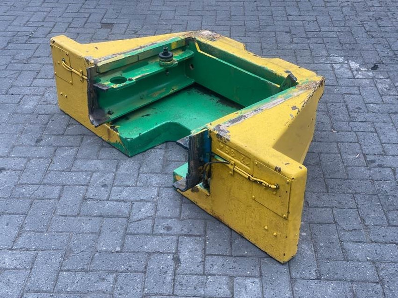 Ahlmann AZ10 - Counterweight/Heckgewicht/Contragewicht - Frame/ Chassis for Construction machinery: picture 4 Ahlmann AZ10 - Counterweight/Heckgewicht/Contragewicht - Frame/ Chassis for Construction machinery: picture 4