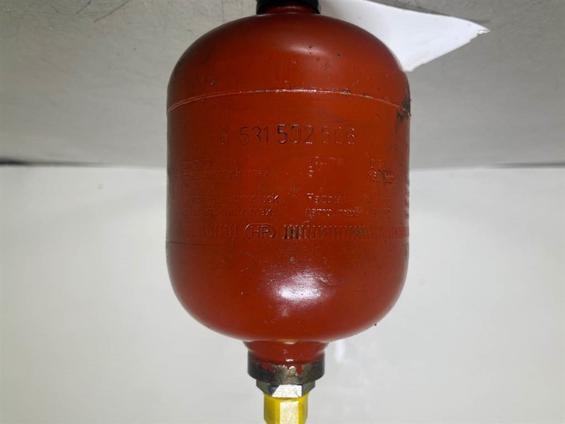Ahlmann AZ6-Bosch 0531502506-Accumulator/Hydrospeicher - Hydraulics for Construction machinery: picture 3 Ahlmann AZ6-Bosch 0531502506-Accumulator/Hydrospeicher - Hydraulics for Construction machinery: picture 3