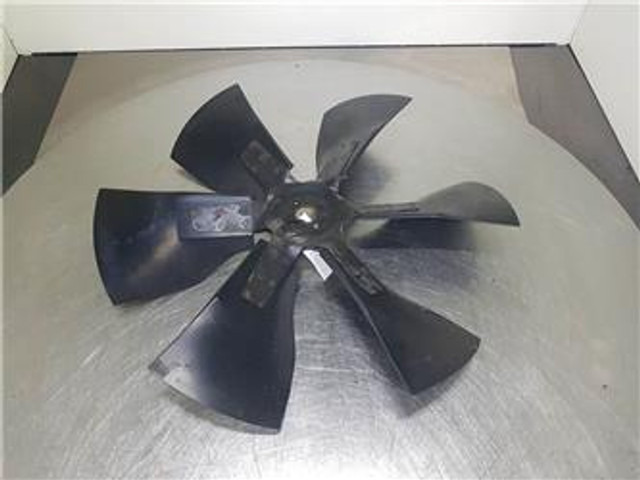 Case 921C - Fan/Lüfterrad/Koelvin - Engine for Construction machinery: picture 1 Case 921C - Fan/Lüfterrad/Koelvin - Engine for Construction machinery: picture 1