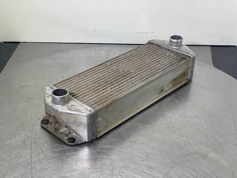 Cat 924G-185-1017-Cooler/Kühler/Koeler - Engine for Construction machinery: picture 3 Cat 924G-185-1017-Cooler/Kühler/Koeler - Engine for Construction machinery: picture 3