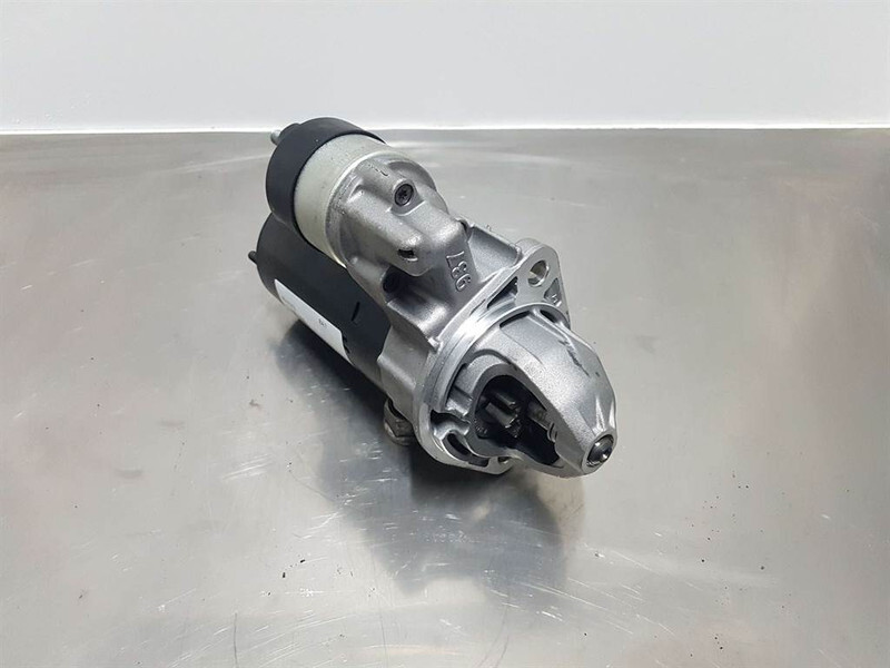 Deutz 1011/2011-12V 9T 2,8KW-Starter/Anlasser/Startmotor - Engine for Construction machinery: picture 3 Deutz 1011/2011-12V 9T 2,8KW-Starter/Anlasser/Startmotor - Engine for Construction machinery: picture 3
