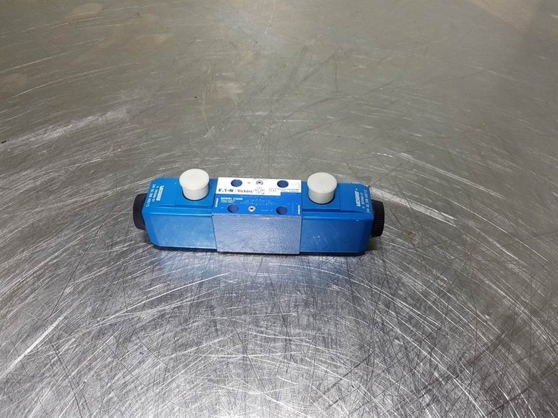 EATON DG4V36CMUH760-565465-SY-Valve/Ventile/Ventiel - Hydraulics: picture 1 EATON DG4V36CMUH760-565465-SY-Valve/Ventile/Ventiel - Hydraulics: picture 1