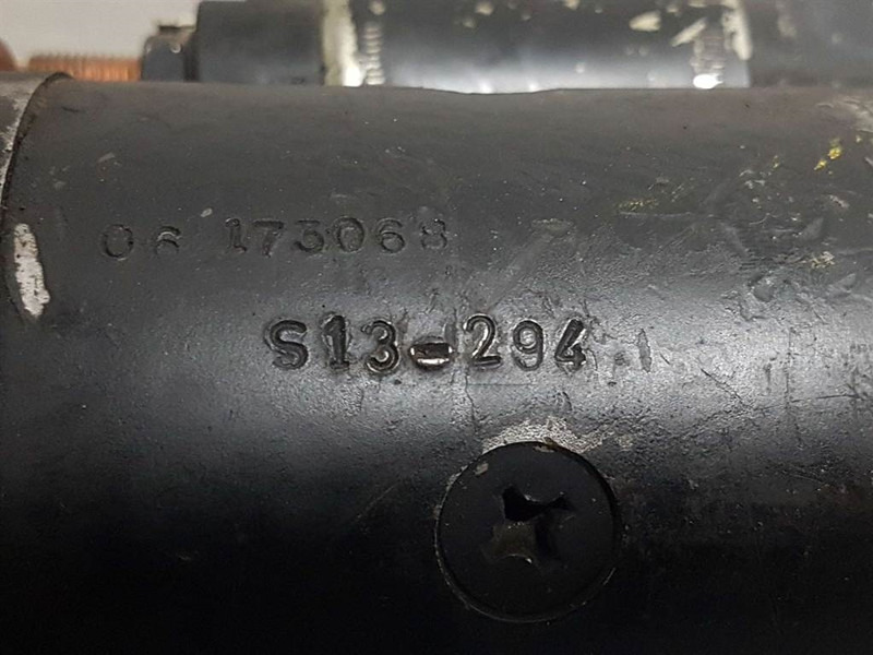 Hitachi 12V 15T 2,5KW - Starter/Anlasser/Startmotor - Engine for Construction machinery: picture 5 Hitachi 12V 15T 2,5KW - Starter/Anlasser/Startmotor - Engine for Construction machinery: picture 5