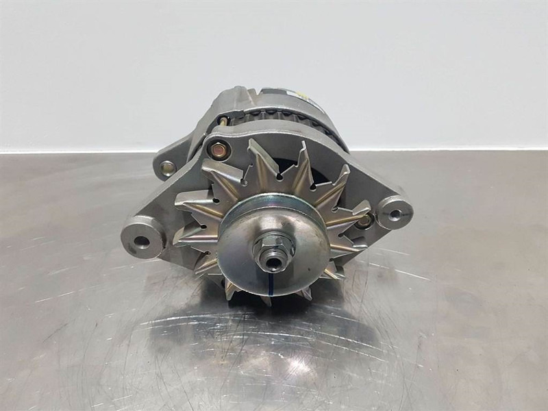 Hitachi 14V 55A-Alternator/Lichtmaschine/Dynamo - Engine for Construction machinery: picture 2 Hitachi 14V 55A-Alternator/Lichtmaschine/Dynamo - Engine for Construction machinery: picture 2