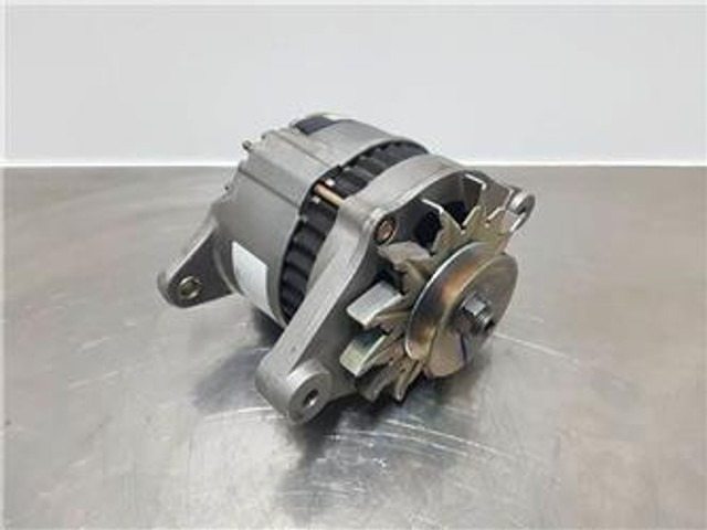 Hitachi 14V 55A-Alternator/Lichtmaschine/Dynamo - Engine for Construction machinery: picture 1 Hitachi 14V 55A-Alternator/Lichtmaschine/Dynamo - Engine for Construction machinery: picture 1