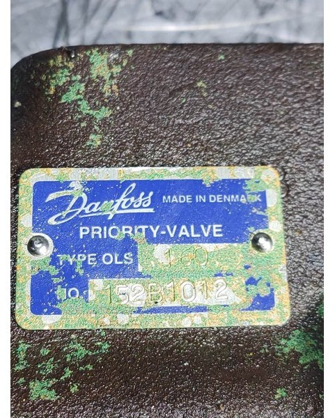 Hitachi W110A-Sauer Danfoss OLS160-152B1012-Priority valve - Hydraulics for Construction machinery: picture 4 Hitachi W110A-Sauer Danfoss OLS160-152B1012-Priority valve - Hydraulics for Construction machinery: picture 4