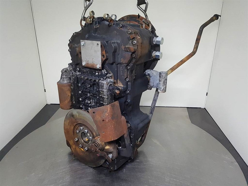 JCB 426E AGRI HT-ZF 6WG-160-Transmission/Getriebe - Gearbox for Construction machinery: picture 1 JCB 426E AGRI HT-ZF 6WG-160-Transmission/Getriebe - Gearbox for Construction machinery: picture 1