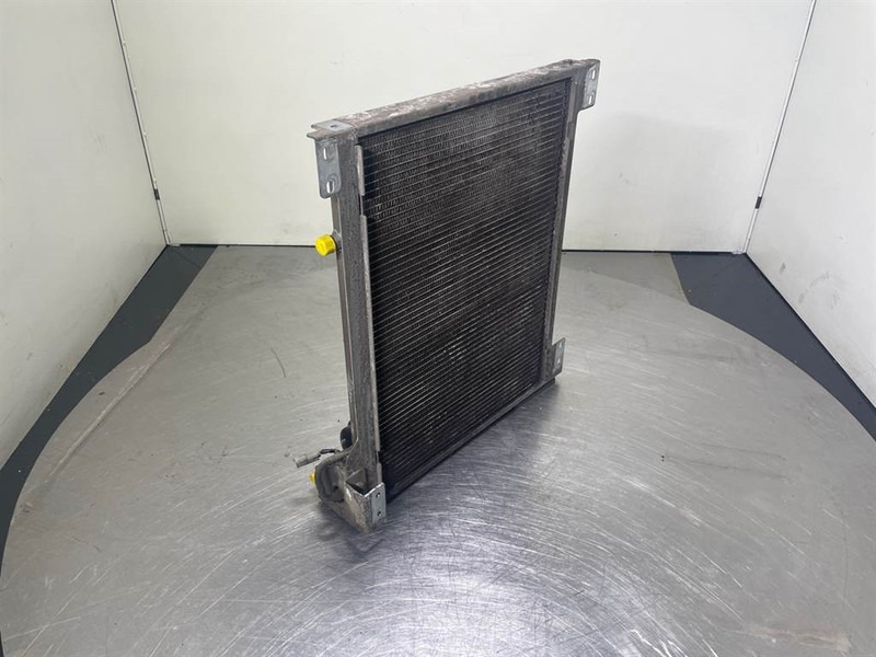 Liebherr LH24M-10813515-Airco condenser/Klimakondensator/ - Frame/ Chassis for Construction machinery: picture 5 Liebherr LH24M-10813515-Airco condenser/Klimakondensator/ - Frame/ Chassis for Construction machinery: picture 5