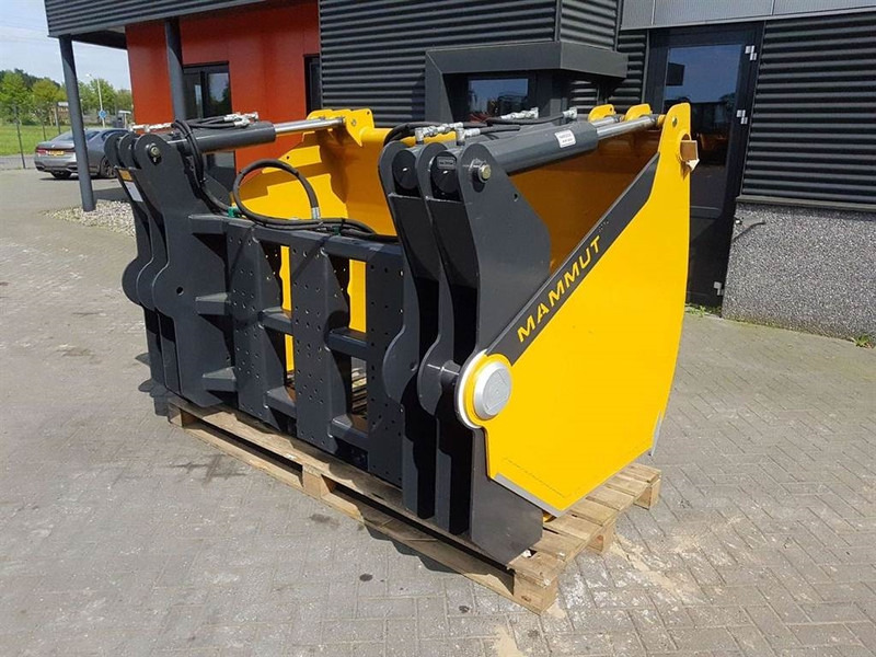 MAMMUT SC220XL - Silage cutter/Silageschneider/Kuilhapper - Silage equipment: picture 4 MAMMUT SC220XL - Silage cutter/Silageschneider/Kuilhapper - Silage equipment: picture 4