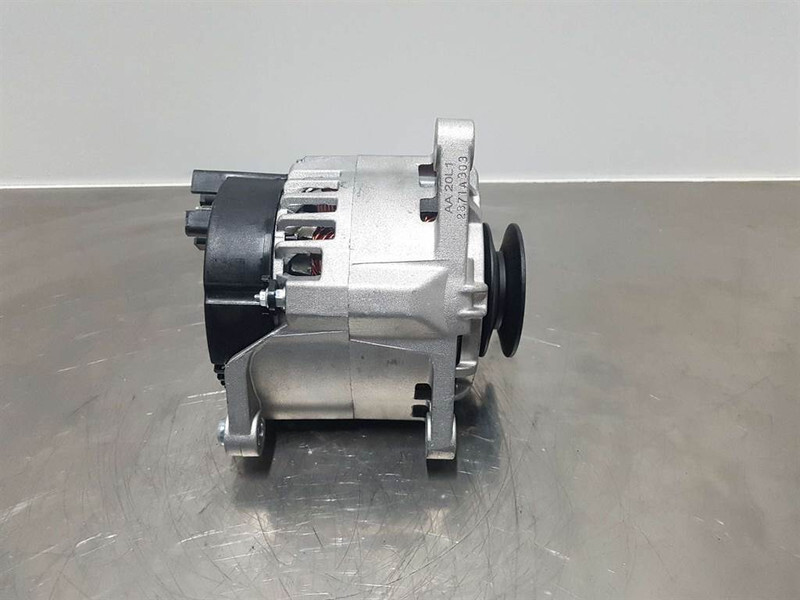 Manitou 12V 80A - Alternator/Lichtmaschine/Dynamo - Engine for Construction machinery: picture 2 Manitou 12V 80A - Alternator/Lichtmaschine/Dynamo - Engine for Construction machinery: picture 2