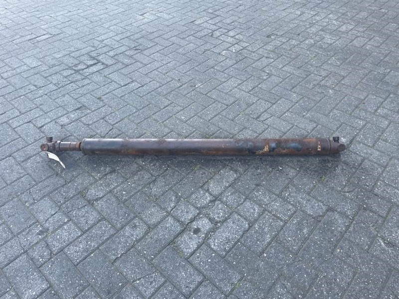 Manitou MT523 - Propshaft/Gelenkwelle/Cardanas - Axle and parts for Construction machinery: picture 1 Manitou MT523 - Propshaft/Gelenkwelle/Cardanas - Axle and parts for Construction machinery: picture 1