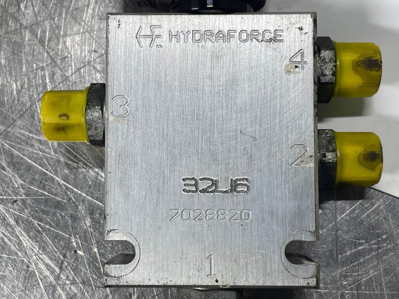 Mecalac 12MTX-6090339-Hydraforce 7028820-4/2 Valve - Hydraulics for Construction machinery: picture 4 Mecalac 12MTX-6090339-Hydraforce 7028820-4/2 Valve - Hydraulics for Construction machinery: picture 4
