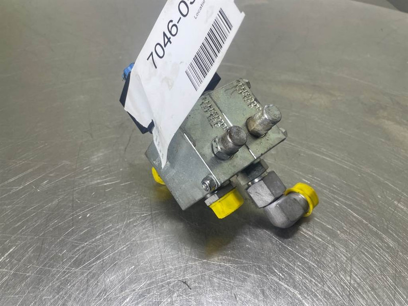 Mecalac 12MTX-6090481-Walvoil 5KT7200301-2/2 Valve - Hydraulics for Construction machinery: picture 4 Mecalac 12MTX-6090481-Walvoil 5KT7200301-2/2 Valve - Hydraulics for Construction machinery: picture 4