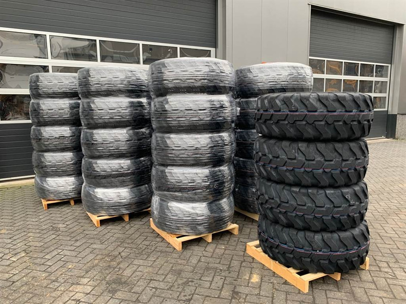 Mitas 405/70R20 (16/70R20) - Tyre/Reifen/Band - Tire for Construction machinery: picture 1 Mitas 405/70R20 (16/70R20) - Tyre/Reifen/Band - Tire for Construction machinery: picture 1