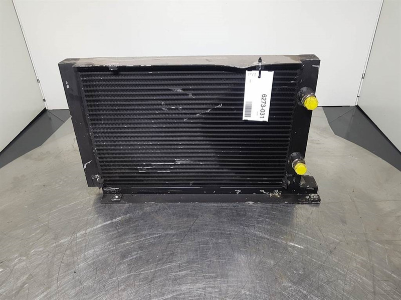 Nissens 170403300 - Oil Cooler/Kühler/Koeler - Engine and parts for Construction machinery: picture 1 Nissens 170403300 - Oil Cooler/Kühler/Koeler - Engine and parts for Construction machinery: picture 1