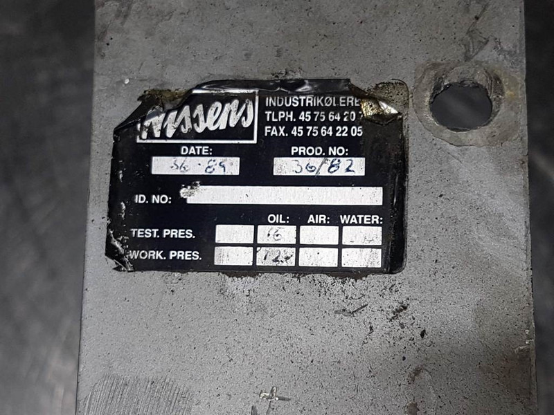 Nissens - Oil cooler/Ölkühler/Oliekoeler - Hydraulics for Construction machinery: picture 4 Nissens - Oil cooler/Ölkühler/Oliekoeler - Hydraulics for Construction machinery: picture 4