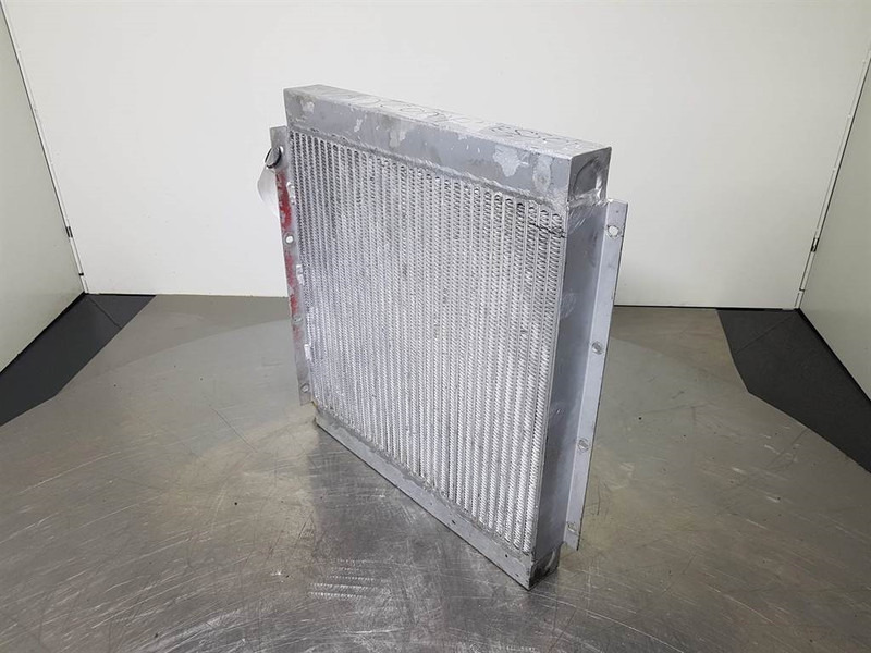 Nissens - Oil cooler/Ölkühler/Oliekoeler - Hydraulics for Construction machinery: picture 2 Nissens - Oil cooler/Ölkühler/Oliekoeler - Hydraulics for Construction machinery: picture 2