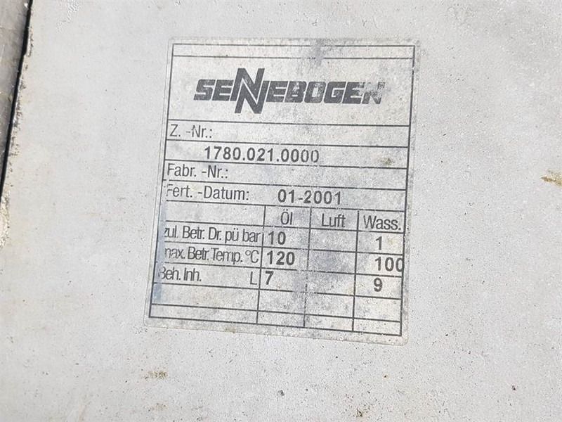 Sennebogen - AKG 1780.021.0000 - Cooler/Kühler/Koeler - Engine and parts for Construction machinery: picture 4 Sennebogen - AKG 1780.021.0000 - Cooler/Kühler/Koeler - Engine and parts for Construction machinery: picture 4