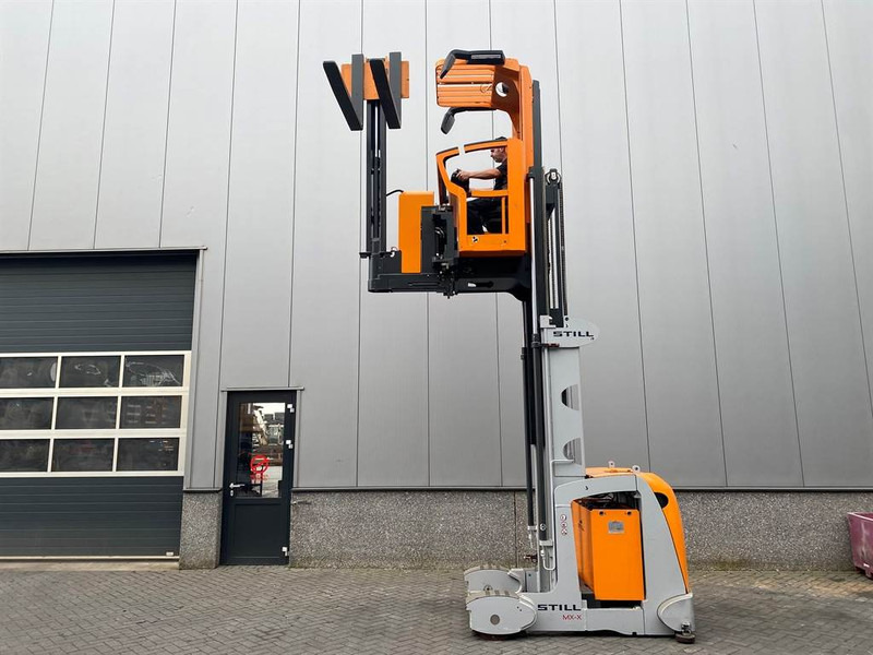 New Electric forklift Still MX - X Orderpicking truck (Video): picture 7