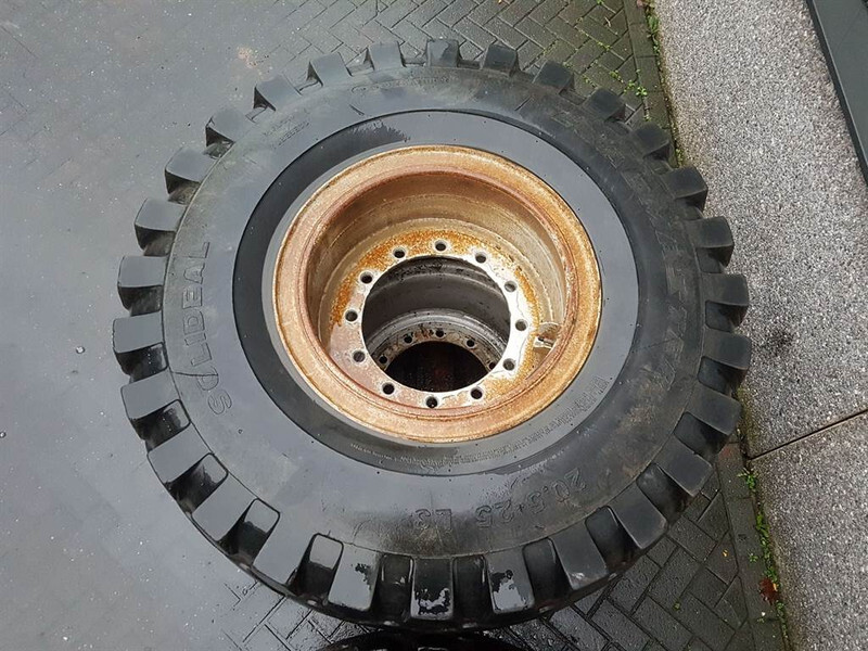 Terex TL210-Solideal 20.5-25-Tire/Reifen/Band - Wheels and tires for Construction machinery: picture 4 Terex TL210-Solideal 20.5-25-Tire/Reifen/Band - Wheels and tires for Construction machinery: picture 4