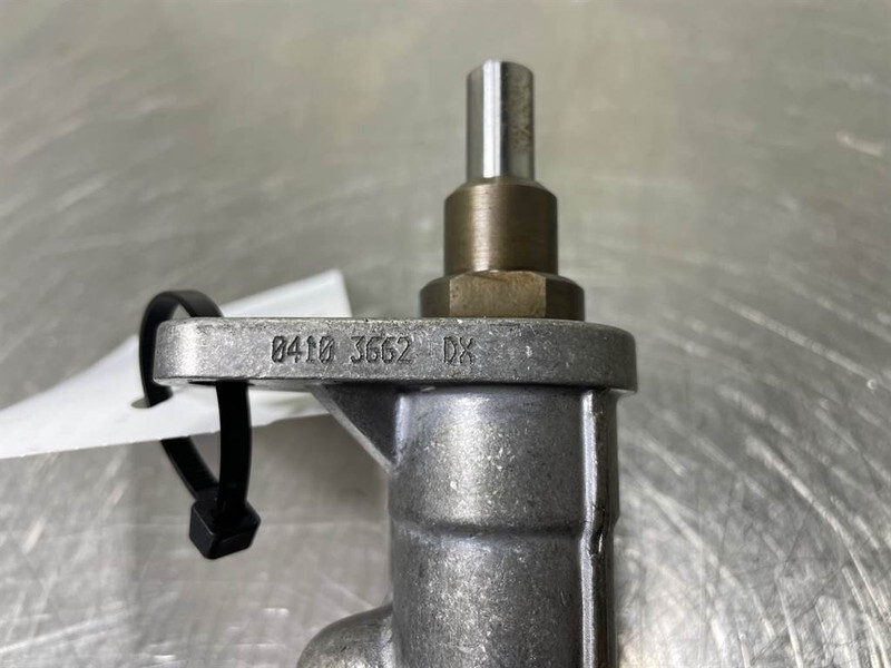 Volvo L30B-Z/X-Deutz TD2011L04I-04103662DX-Fuel pump - Engine for Construction machinery: picture 4 Volvo L30B-Z/X-Deutz TD2011L04I-04103662DX-Fuel pump - Engine for Construction machinery: picture 4
