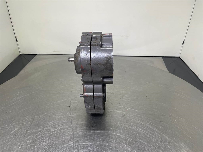 ZF 4112430002/4112430014 - Transmission/Getriebe - Gearbox for Construction machinery: picture 3 ZF 4112430002/4112430014 - Transmission/Getriebe - Gearbox for Construction machinery: picture 3