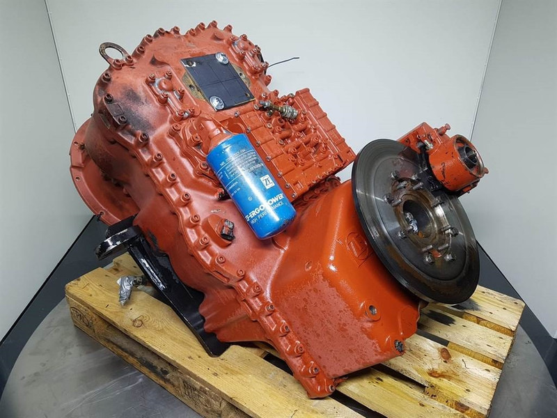 ZF 4WG-190 - Ljungby Maskin L12 - Transmission - Gearbox and parts for Construction machinery: picture 1 ZF 4WG-190 - Ljungby Maskin L12 - Transmission - Gearbox and parts for Construction machinery: picture 1